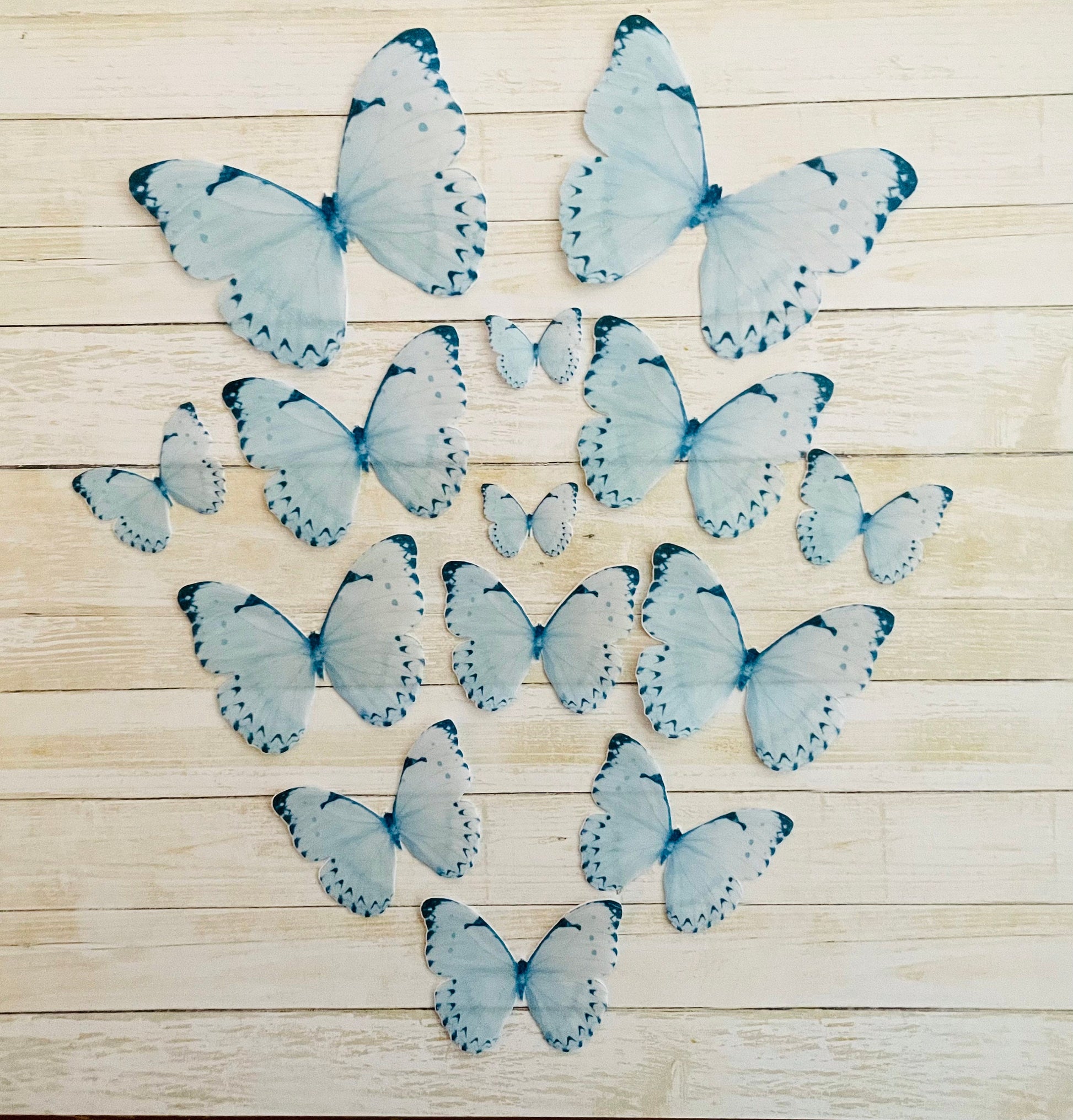 Periwinkle Blue Edible Pre-Cut 3D Wafer Paper Butterflies - Multi-Sized Edible Butterflies