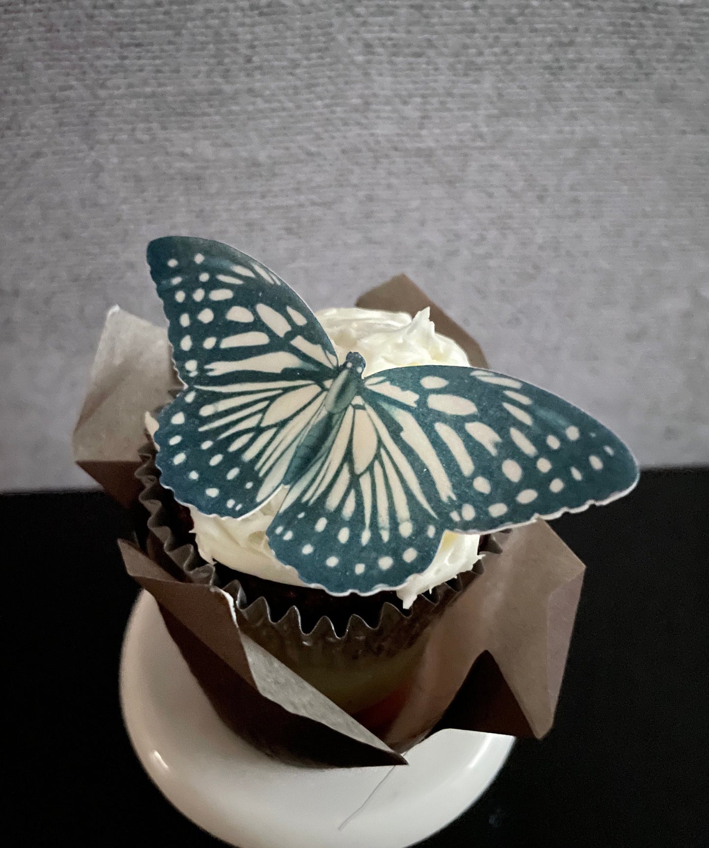 Black frill Edible Pre-Cut 3D Edible Wafer Paper Butterflies Multi Sized Edible Butterflies